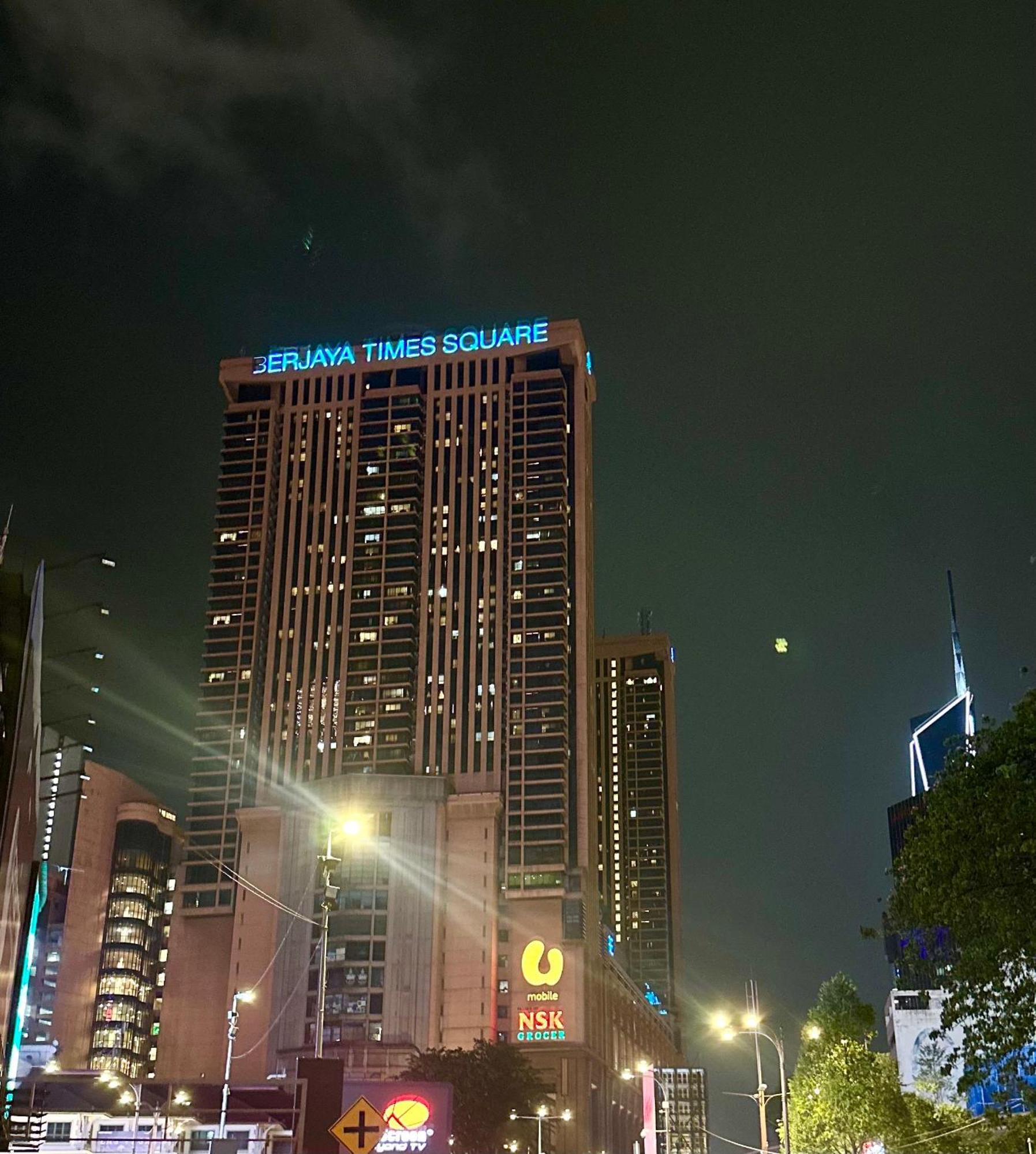 Taheeens At Berjaya Times Square Aparthotel
